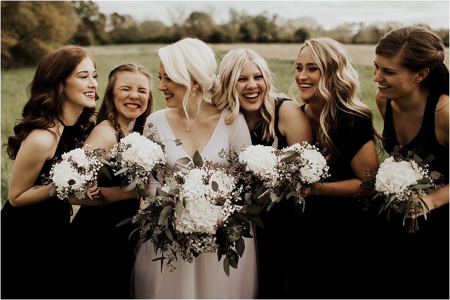 20 Ways to Save Money on Your Wedding – The Internet's Maid of Honor